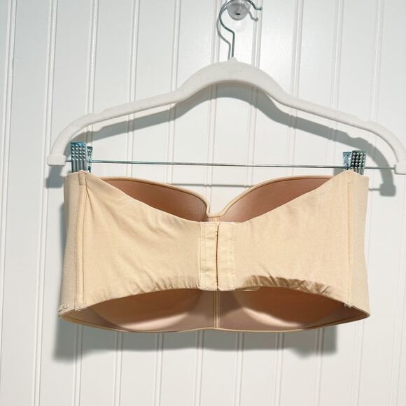 Skims Strapless Bra Wireless Form Size 38DDD - Picture 2 of 5